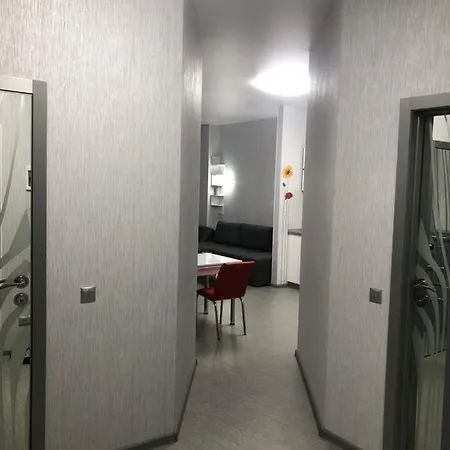 Apartment Аппартаменты На 10 Станции Фонтана